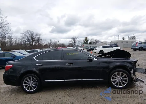 2012 Lexus Ls 460 z USA, uszkodzony, nr VIN JTHCL5EF8C5015219